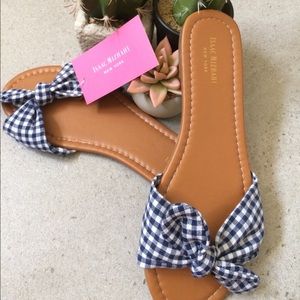 ❗️NWT❗️ Cute Sandals with Checkered Bow